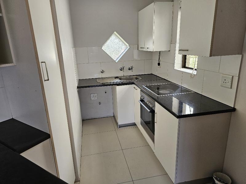 2 Bedroom Property for Sale in Parow North Western Cape